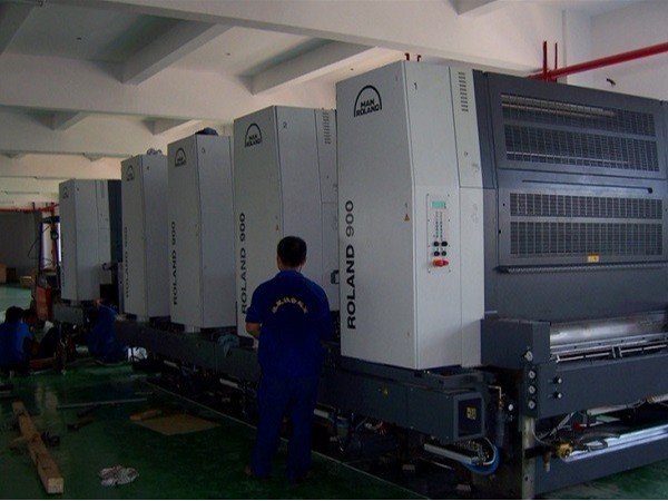 電子產(chǎn)品在工廠設備搬運中是如何搬運的？